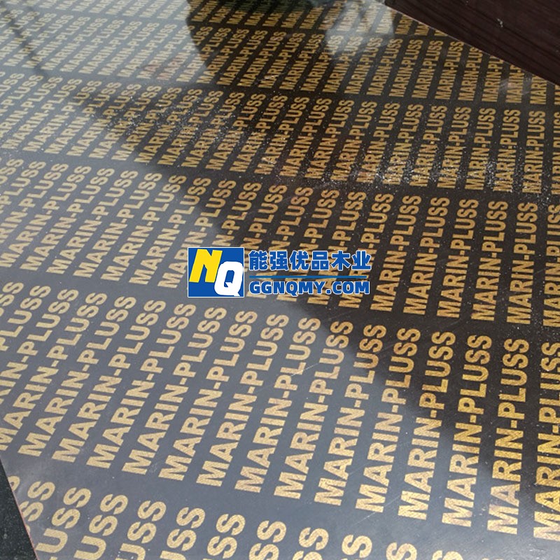1697875647916162